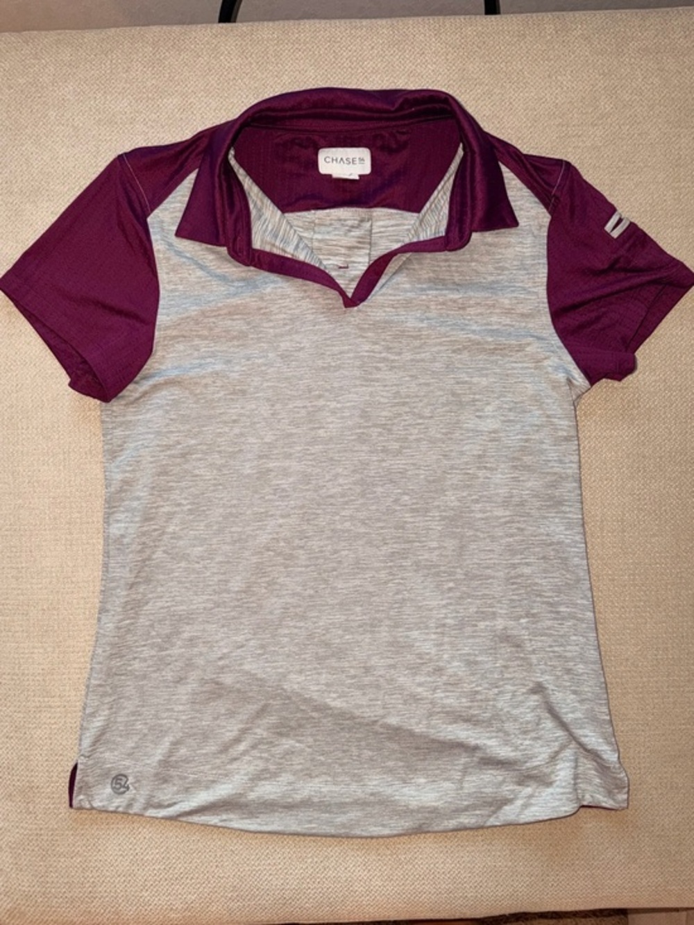 CHASE 54 Women's Heather Gray and Burgundy Polo Top